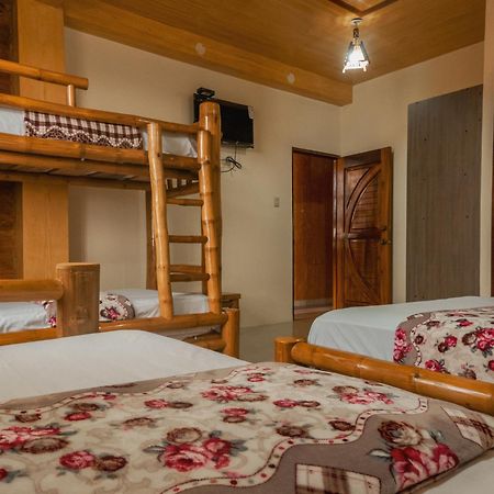 Hostal Poseidon Puerto Cayo Eksteriør bilde