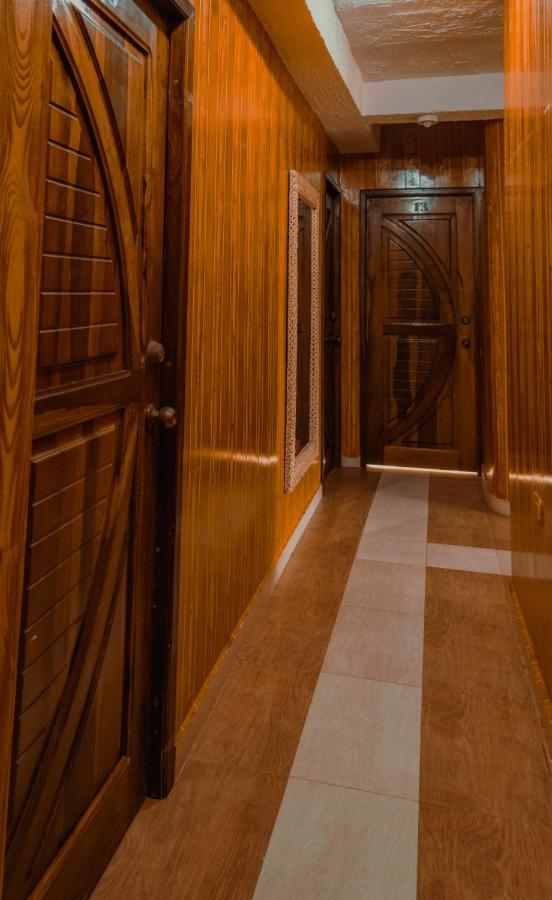 Hostal Poseidon Puerto Cayo Eksteriør bilde