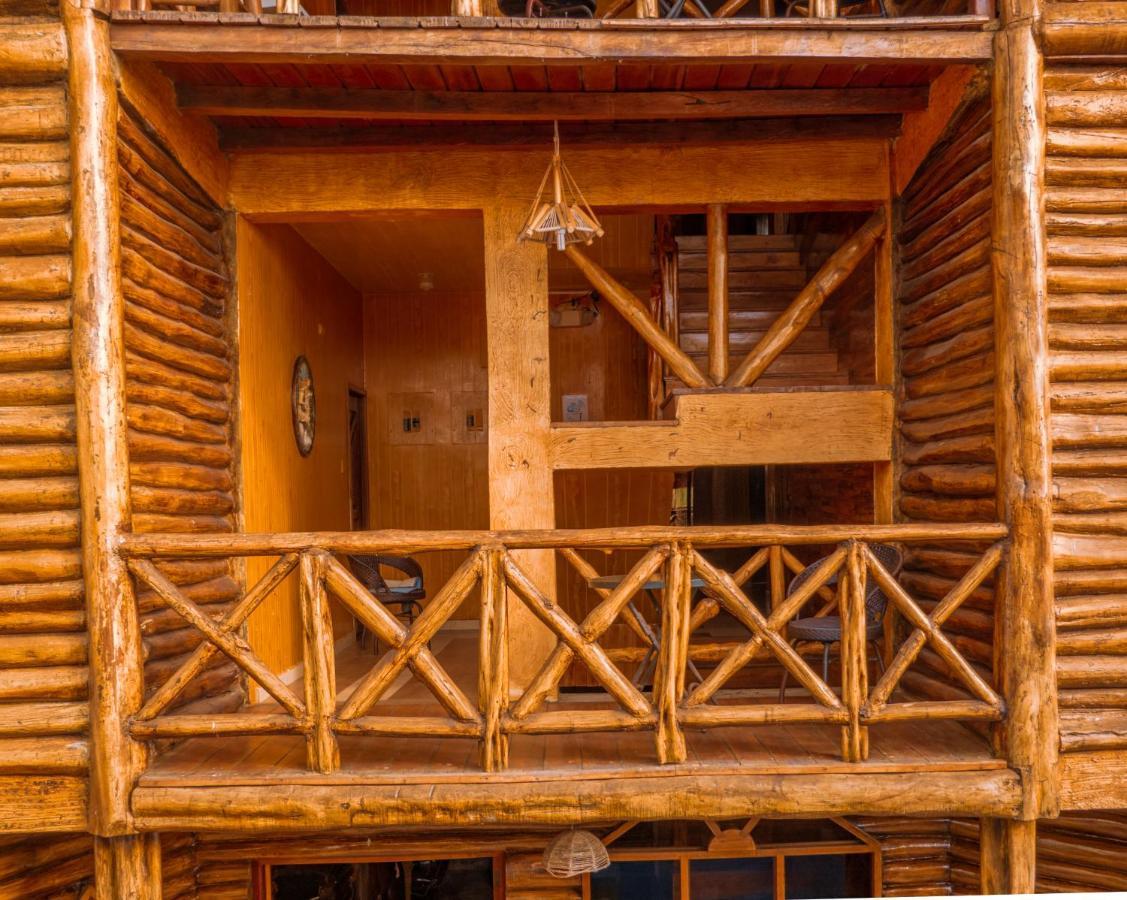 Hostal Poseidon Puerto Cayo Eksteriør bilde